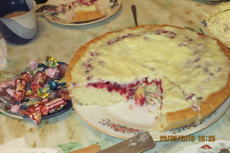 Фото к рецепту: Пирог с клюквой
