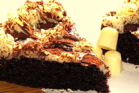 Фото к рецепту: Быстрый шоколадный торт