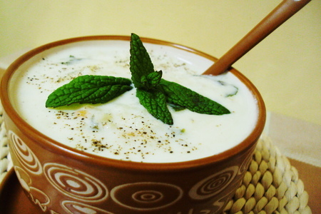 Фото к рецепту: Яуртосупа - зимний суп с ароматом лета.