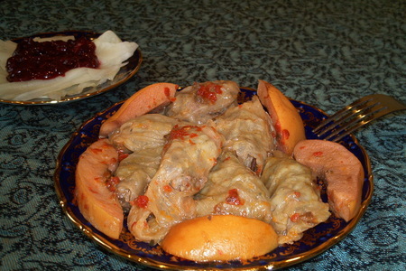 Фото к рецепту: Голубцы по-азербайджански (kələm dolması)