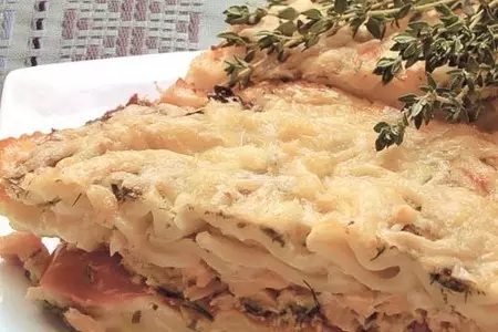 Слово «лазанья» произошло от итальянского слова lasagne