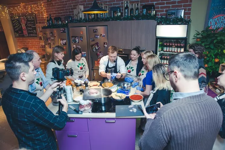 Кулинарное шоу «Высокая европейская кухня с применением пальмового масла»