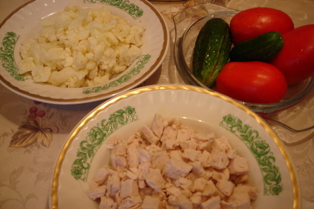 Салат из цветной капусты с куриной грудкой: шаг 1