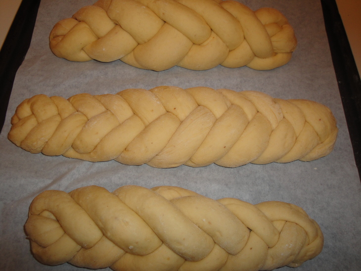 "цуреки"греческий пасхальный хлеб: шаг 5