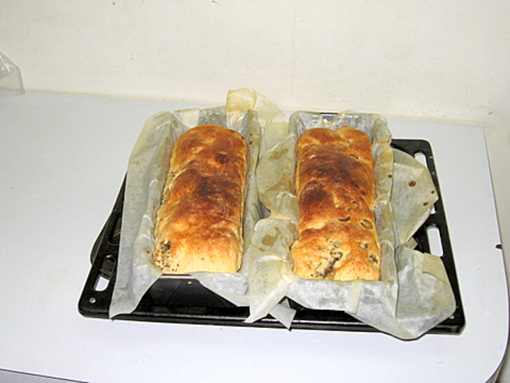 Хлеб  с маслинами  и орегано.: шаг 8