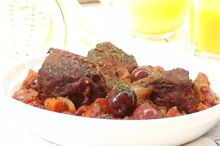 Мясо daube (тушеное в вине): шаг 1