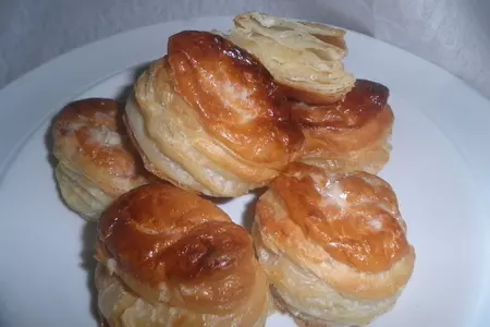 Слоеные пирожные с миндальной начинкой (gateau pithiviers): шаг 8