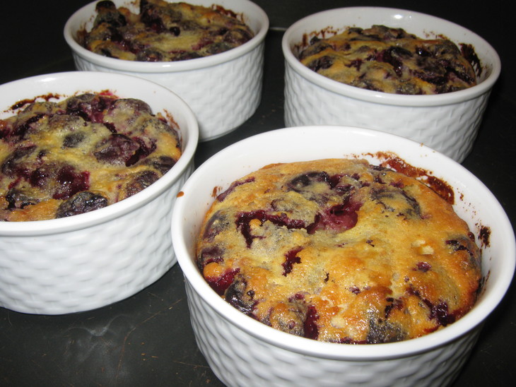 Клафути "традиционный" (cherry clafoutis).: шаг 7