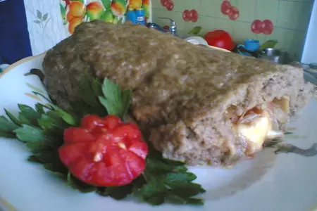 Рулетики мясные с начинкой: шаг 3