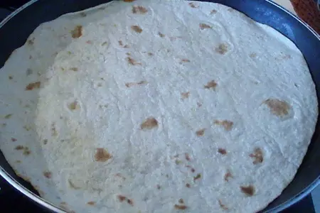 Quesadilla пикантная для именинницы: шаг 11