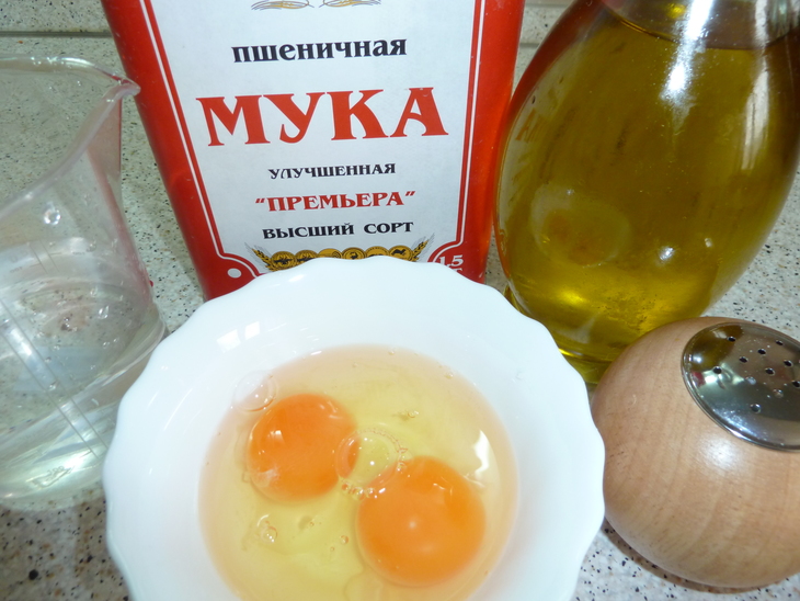 Маникотти ( каннеллони) с курицей, болгарским перцем и тремя видами сыра: шаг 1