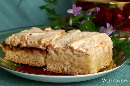 Пирожное творожно-песочное с безе и двумя начинками: шаг 9