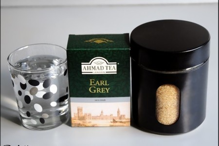 Шоколадная помадка с чайной крошкой и бергамотовым сиропом на основе earl grey.: шаг 5