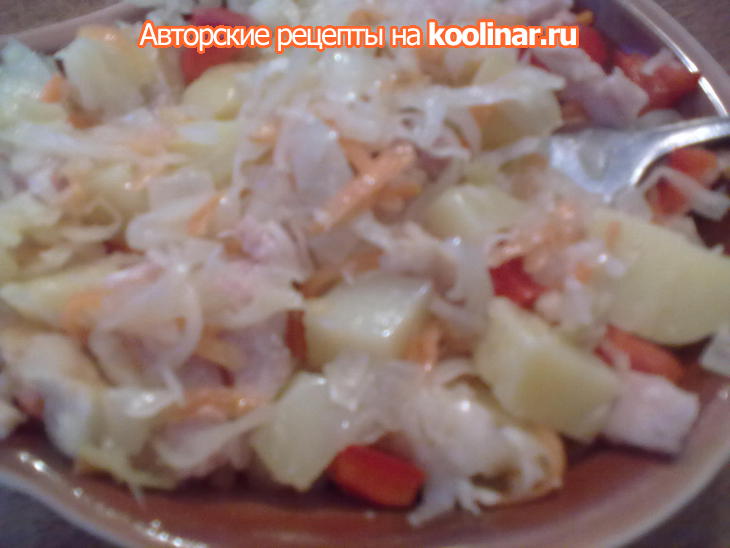 Салат с квашеной капустой и...))): шаг 7