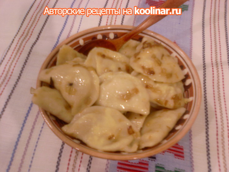 Вареники с квашеной капустой и картошкой 🥟