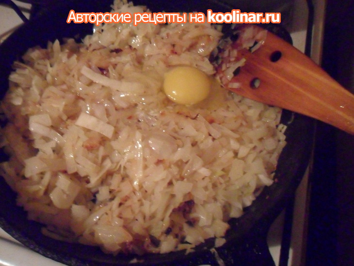 Картофельные пирожки с капустой.: шаг 2