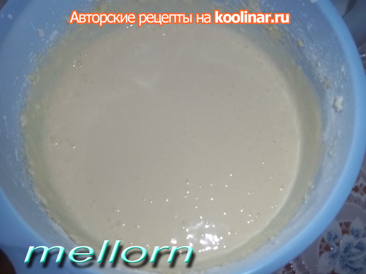 Кукурузный пирог с творогом и черникой: шаг 7