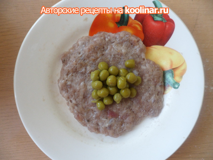 Мясные колобки с картофельно-грибной начинкой – кулинарный рецепт