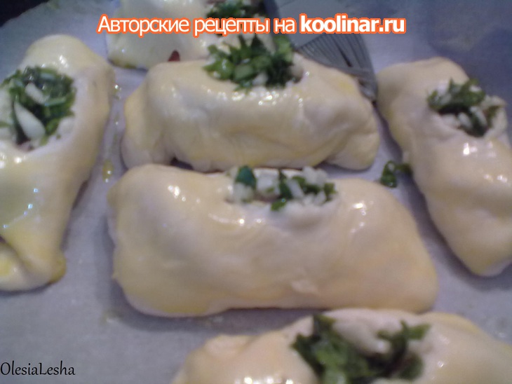 Рулетики-рогалики с ветчиной и не только...(просто,вкусно и ароматно))): шаг 18