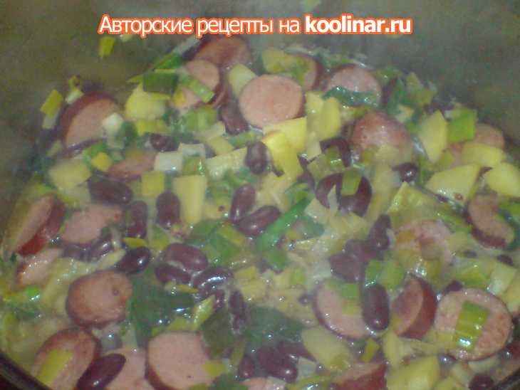 Айнтопф с фасолью и колбасками: шаг 3