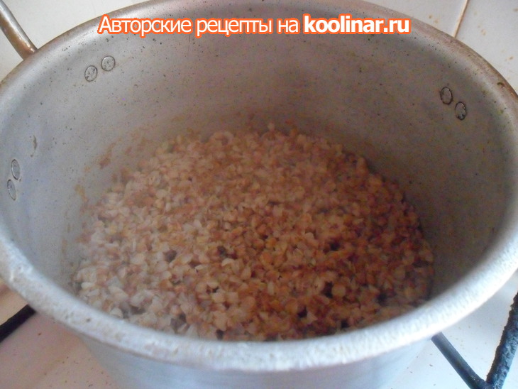 Гречаники мясные, фаршированные яйцом: шаг 1