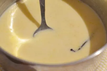 Panna cotta ai loti: шаг 3