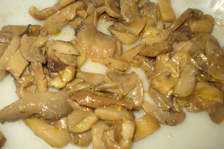 Салат с грибами и мясом: шаг 1