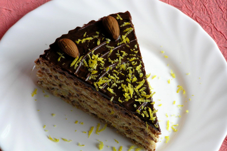 Шоколадно-лимонный вафельный торт с миндалем: шаг 10
