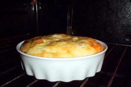 Запеканка творожная с рисом и изюмом.: шаг 5