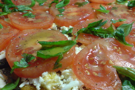 Салат из баклажанов,томатов и брынзы: шаг 5