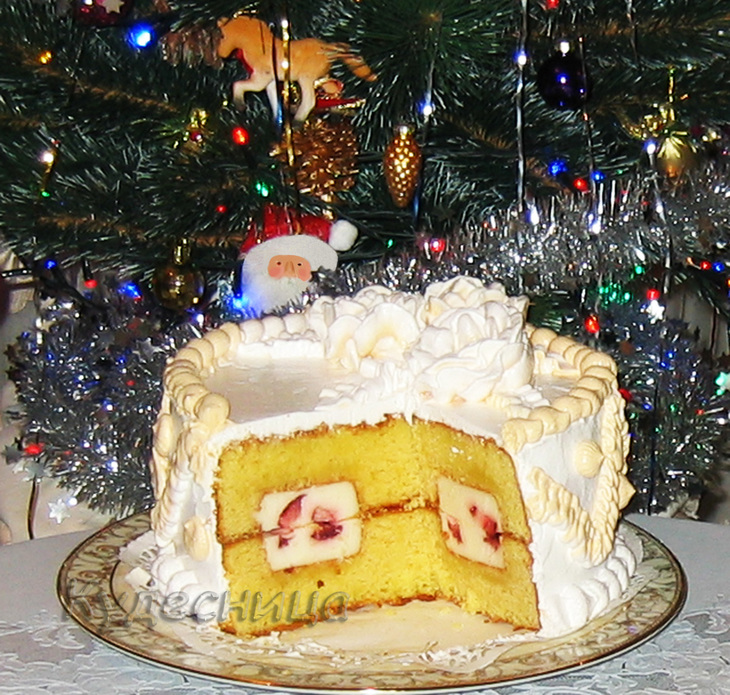 Торт рождество на сметанном бисквите: шаг 12