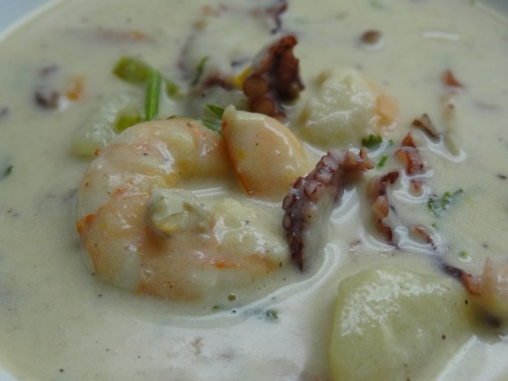 Крем суп с осьминогами и креветками: шаг 8