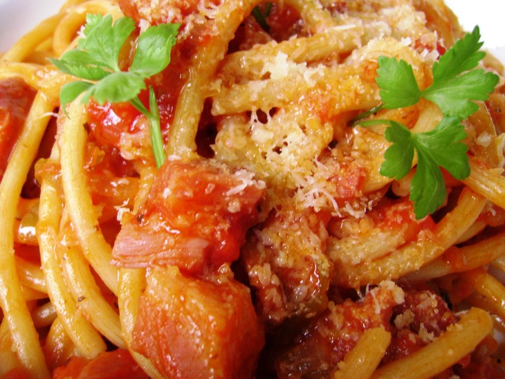 Паста букатини алла мартичиана (bucatini all'amatriciana).: шаг 5