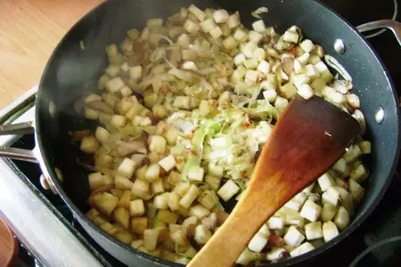 Капеллини с грибами и баклажанами в сливочном соусе. capellini with eggplant and mushrooms.: шаг 3