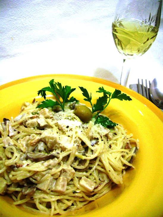 Капеллини с грибами и баклажанами в сливочном соусе. capellini with eggplant and mushrooms.: шаг 8