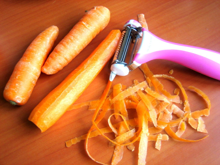 Морковный суп-пюре со специями: шаг 1