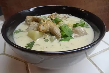 Кремовый суп с грибами, беконом, гребешками и ракушками: шаг 9