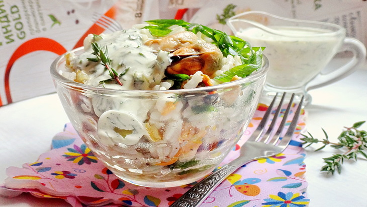 Средиземноморский салат с мидиями и нежным пикантным соусом: шаг 6
