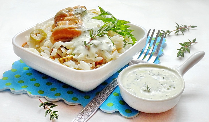 Средиземноморский салат с мидиями и нежным пикантным соусом: шаг 8