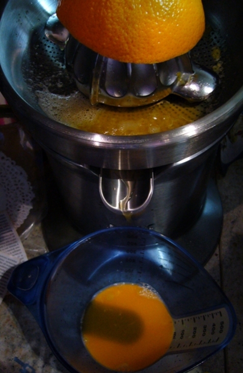 Коктейль из трех видов цитрусовых с кленовым сиропом: шаг 1