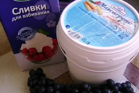 Мороженое сырное с виноградом: шаг 2