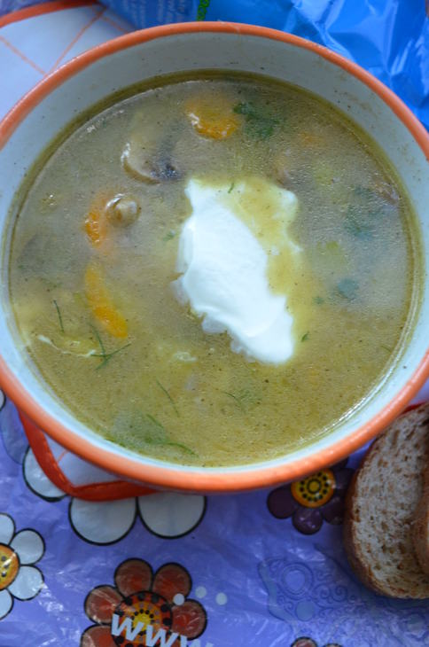Куриный суп с цукини и шампиньонами: шаг 7