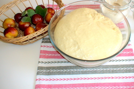 Пирог с бабкового теста  со сливами  и рикоттой: шаг 6