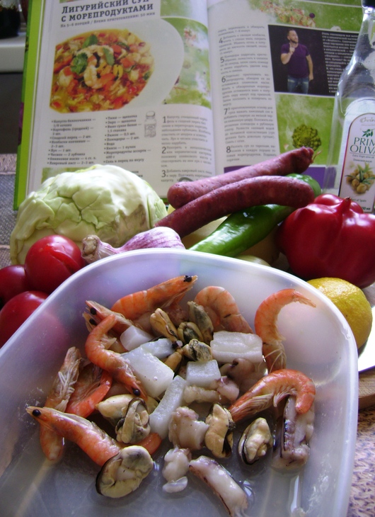 Лигурийский суп с морепродуктами. обед от кучеры: шаг 1