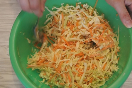 Салат "коул слоу" - самый вкусный капустный салат: шаг 4