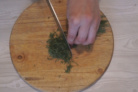 Легкий салат за 10 минут из капусты с кабачком. это стоит попробовать!: шаг 3