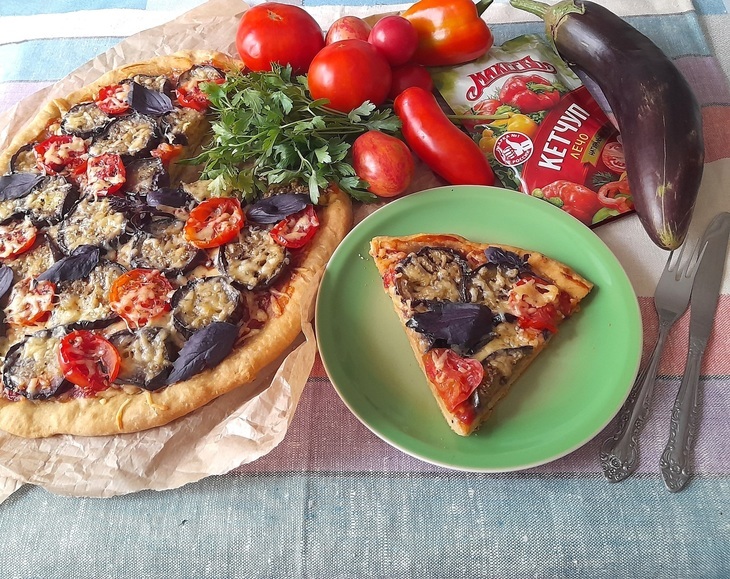 Пицца с баклажанами "махеевъ" #махеевъ: шаг 19
