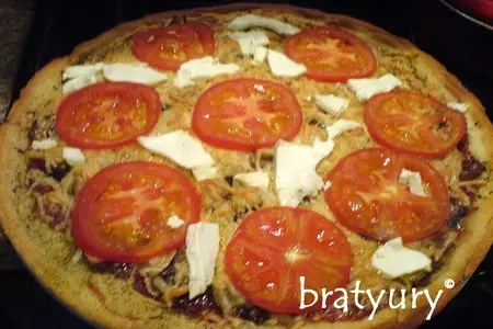 Pizza con funghi quasi margaret: шаг 7