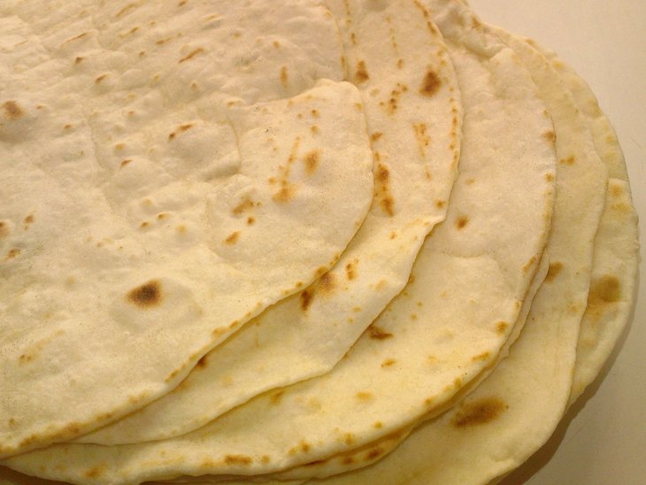 Тортилья, тортийя - мексиканский домашний хлеб: шаг 5