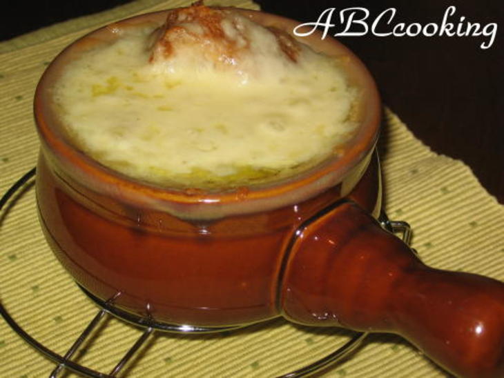 French onion soup: шаг 1